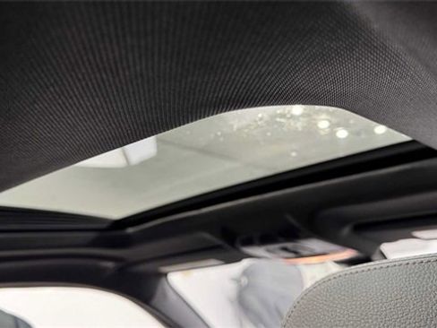 Used 2019 BMW X6 sDrive35i w/ M Sport Package image 23