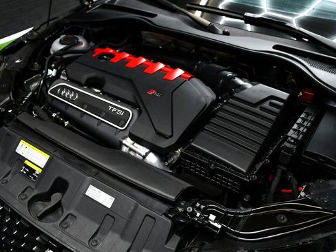 Used 2019 Audi TT RS w/ Technology Package image 17
