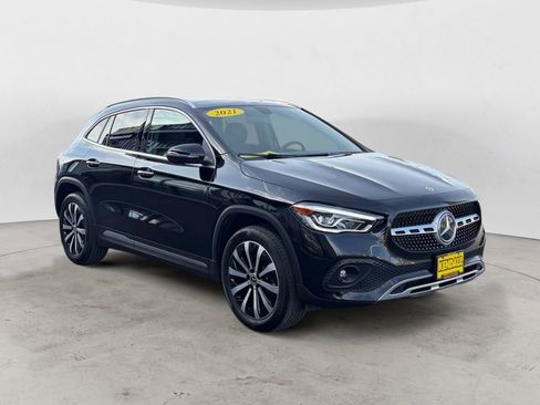 Used 2021 Mercedes-Benz GLA 250 4MATIC image 1