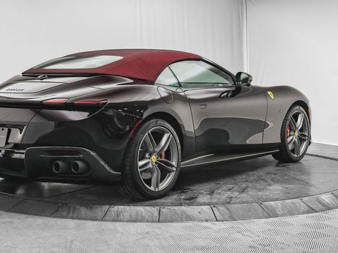 Used 2024 Ferrari Roma Spider image 64