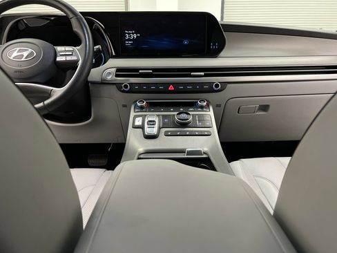 Used 2024 Hyundai Palisade SEL w/ Premium Package FWD image 56