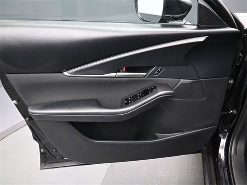 Used 2023 MAZDA CX-30 AWD 2.5 S image 10