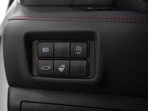 Used 2024 Toyota Highlander XSE AWD/4WD image 28