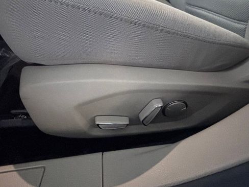 Used 2018 Ford Fusion SE image 10