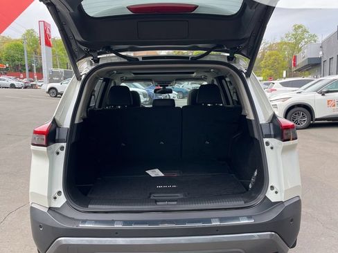 Certified 2023 Nissan Rogue SL w/ SL Premium Package AWD/4WD image 35