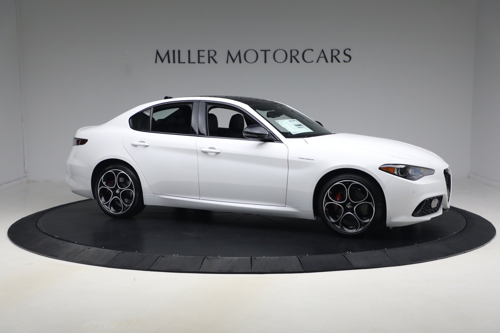 New 2026 Alfa Romeo Giulia AWD image 12