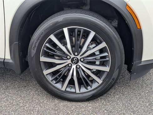 Used 2022 INFINITI QX60 Autograph w/ Cargo Package image 11