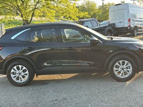 Used 2023 Ford Escape Active AWD/4WD image 28