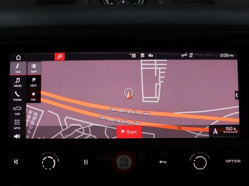 Certified 2023 Porsche Macan AWD/4WD image 19