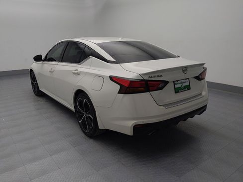 Used 2023 Nissan Altima 2.5 SR w/ SR Premium Package image 5