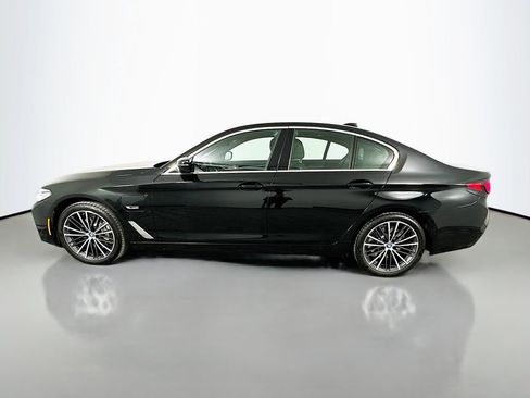 Used 2023 BMW 530e w/ Convenience Package image 8