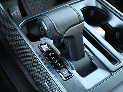 New 2025 Ford F150 Lariat w/ Equipment Group 502A High image 32