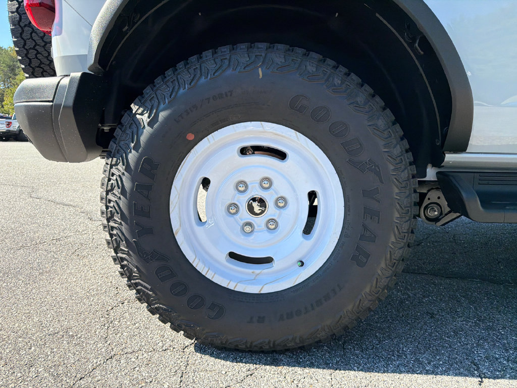 New 2026 Ford Bronco Heritage Edition AWD/4WD image 17