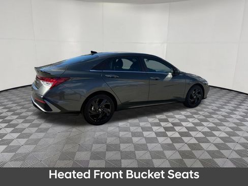 New 2026 Hyundai Elantra SEL Sport Premium FWD image 7