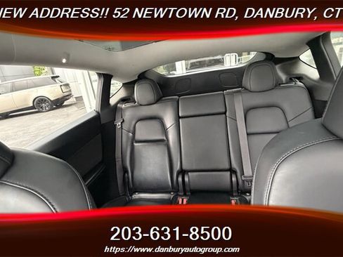 Used 2023 Tesla Model Y Performance AWD/4WD image 12