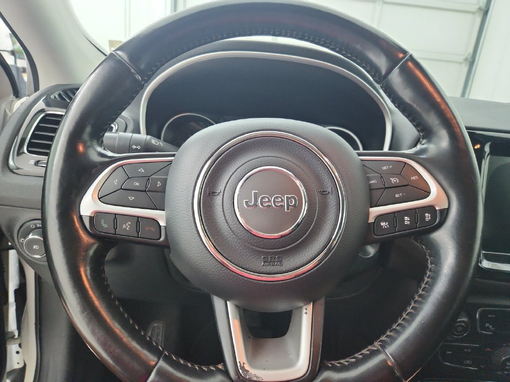 Used 2021 Jeep Compass Limited AWD/4WD image 24