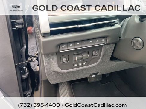 Certified 2026 Cadillac Escalade Platinum Sport image 23