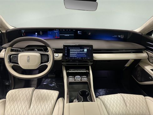 New 2026 Lincoln Nautilus Black Label w/ Jet Appearance Package image 11