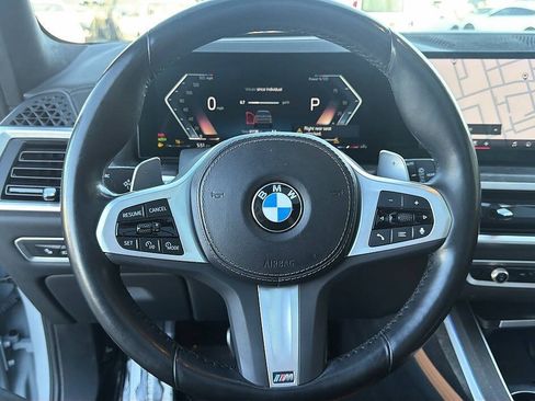 Used 2024 BMW X7 xDrive40i w/ M Sport Package AWD/4WD image 7