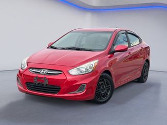 Used 2016 Hyundai Accent SE w/ Option Group 02 FWD video 2