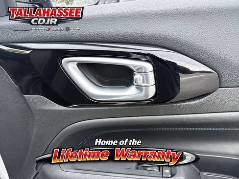 New 2026 Jeep Compass Latitude AWD/4WD image 29