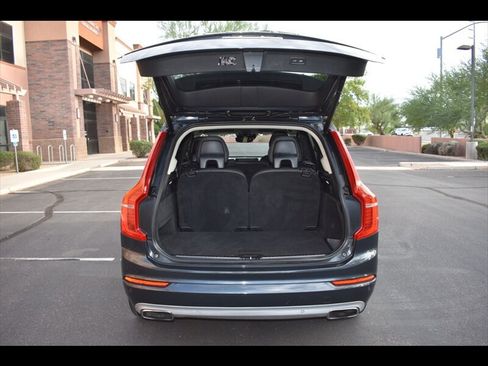Used 2021 Volvo XC90 T6 Momentum w/ Advanced Package AWD/4WD image 25