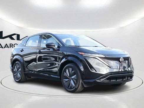 Used 2023 Nissan Ariya FWD image 3