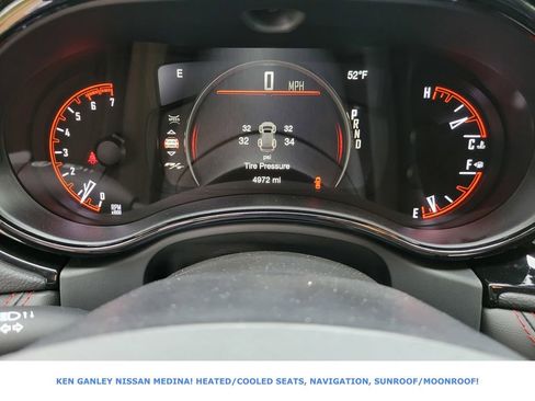 Used 2025 Dodge Durango R/T AWD/4WD image 33