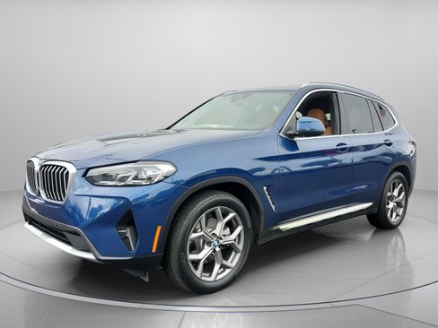 Certified 2024 BMW X3 sDrive30i w/ Convenience Package image 2