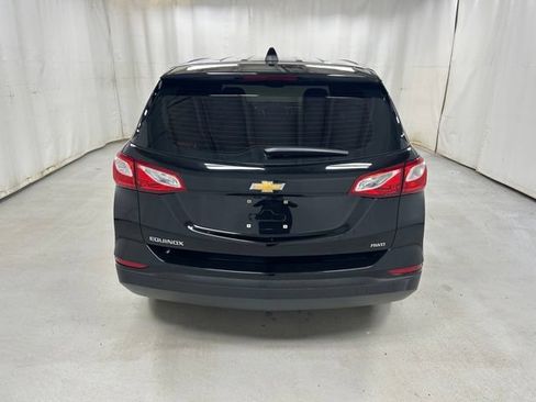 Used 2020 Chevrolet Equinox LS AWD/4WD image 6