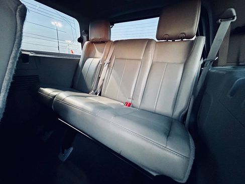 Used 2009 Ford Expedition Limited image 28