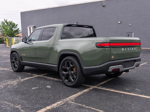 Used 2022 Rivian R1T Launch Edition AWD/4WD image 6