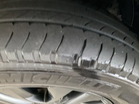 Used 2023 Lexus GX 460 Premium w/ Premium Package image 31