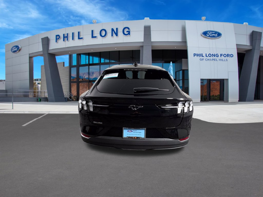 Used 2026 Ford Mustang Mach-E Premium AWD/4WD image 4
