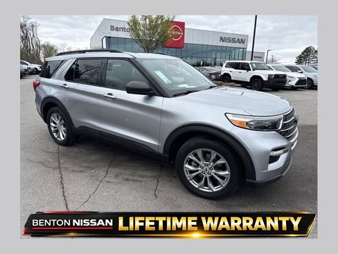 Used 2020 Ford Explorer XLT w/ Equipment Group 202A image 1