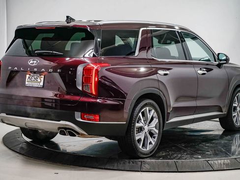 Used 2022 Hyundai Palisade SEL w/ 8P Bench Seat Package FWD image 4