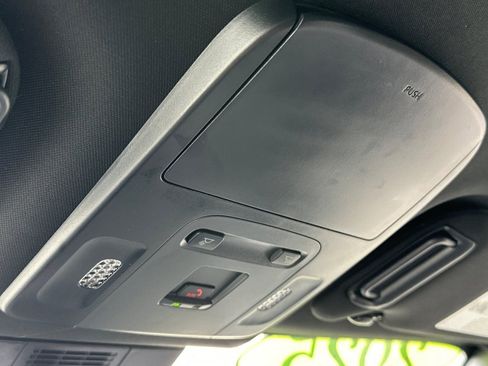 Certified 2025 Toyota Camry SE w/ Convenience Package image 24