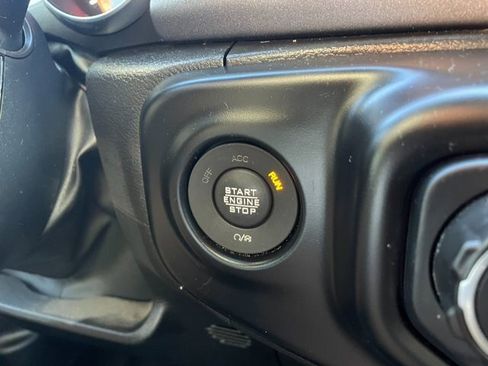 Used 2022 Jeep Gladiator Mojave w/ LED Lighting Group image 21