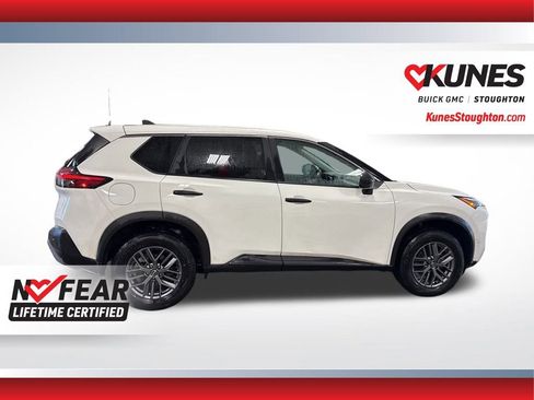 Used 2023 Nissan Rogue S image 13