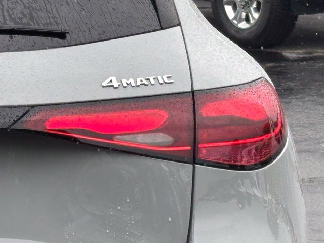 New 2027 Mercedes-Benz GLC 300 4MATIC image 12