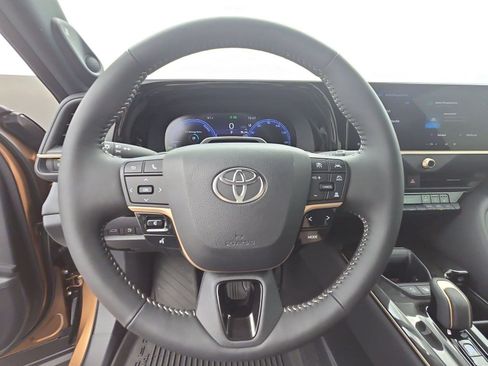 New 2026 Toyota Crown Platinum AWD/4WD image 13