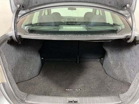 Used 2017 Nissan Sentra SV FWD image 25