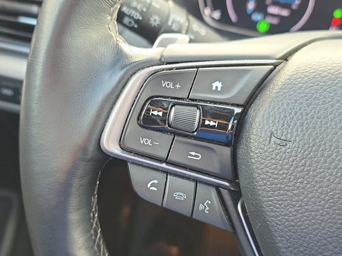 Used 2019 Honda Accord Touring image 30