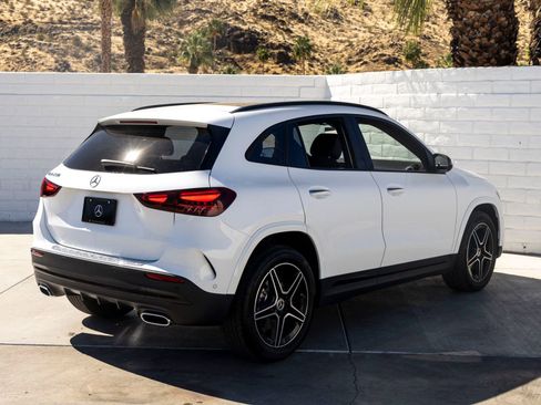 Used 2026 Mercedes-Benz GLA 250 image 10