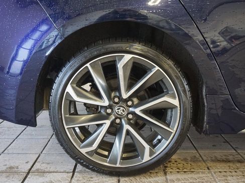 Used 2022 Toyota Corolla SE w/ SE Premium Package image 28