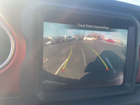 Used 2023 Jeep Wrangler Unlimited Rubicon w/ Cold Weather Group image 5