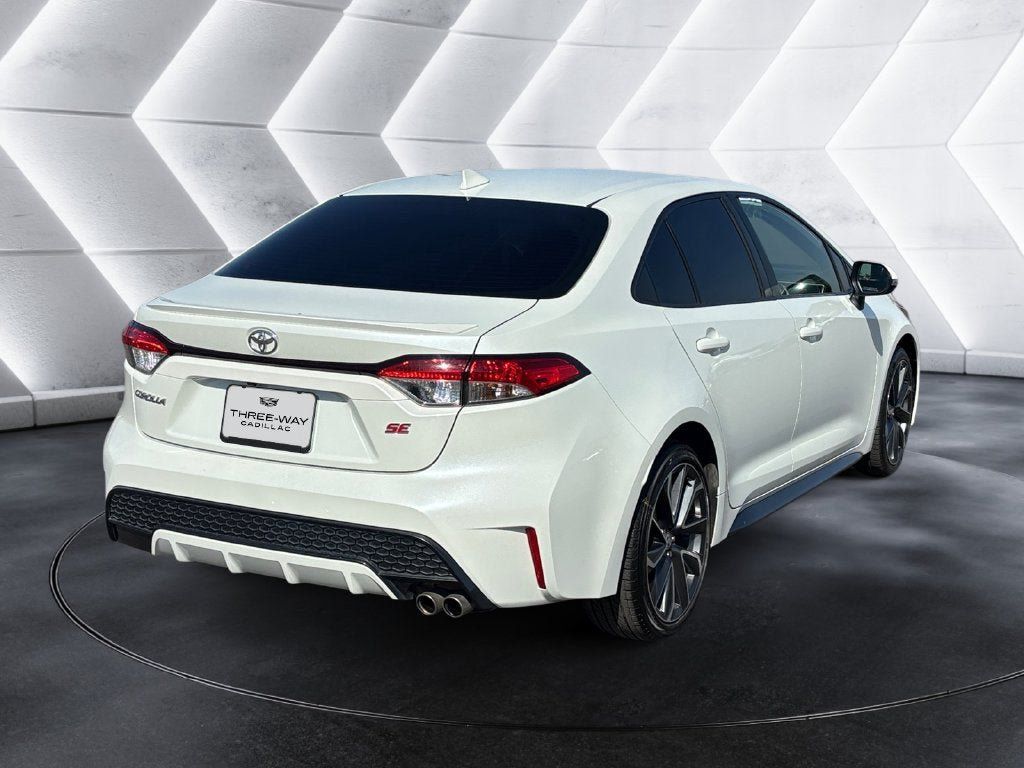 Used 2021 Toyota Corolla SE w/ Carpet Mat Package (TMS) FWD image 5