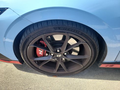 Used 2025 Hyundai Elantra N FWD image 5