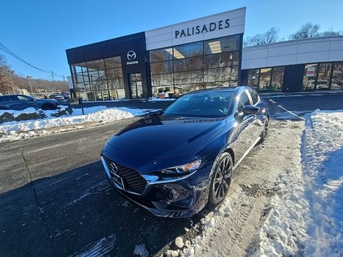 Used 2024 MAZDA MAZDA3 s image 4