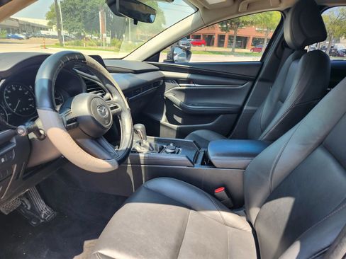 Used 2023 MAZDA MAZDA3 s FWD image 5